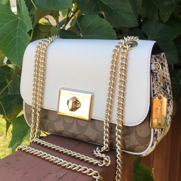 Coach Handbags - LIKE NEW COACH CASSIDY IN SIGNATURE CANVAS